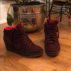 Nike Dunk Sky High, Maroon (Rare)